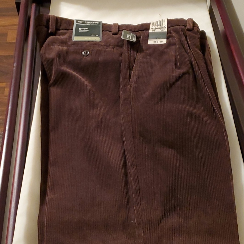 Dockers ultimate corduroy pleated
